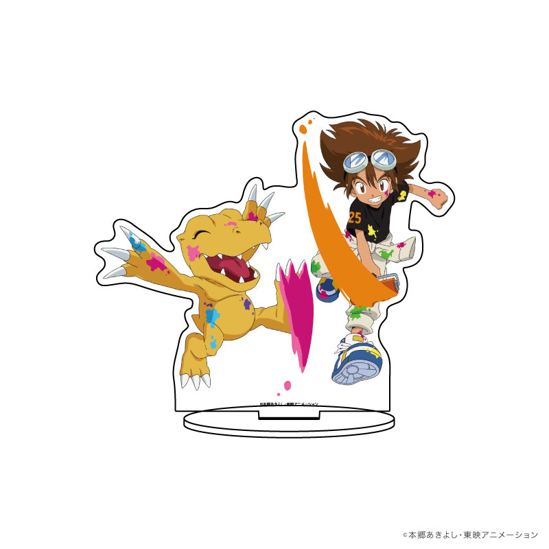 【公式】東京キャラクターストリートアクリルスタンド「デジモンアドベンチャー」01/八神太一＆アグモン　25周年ver.(描き下ろしイラスト):  A3オンラインプラザ